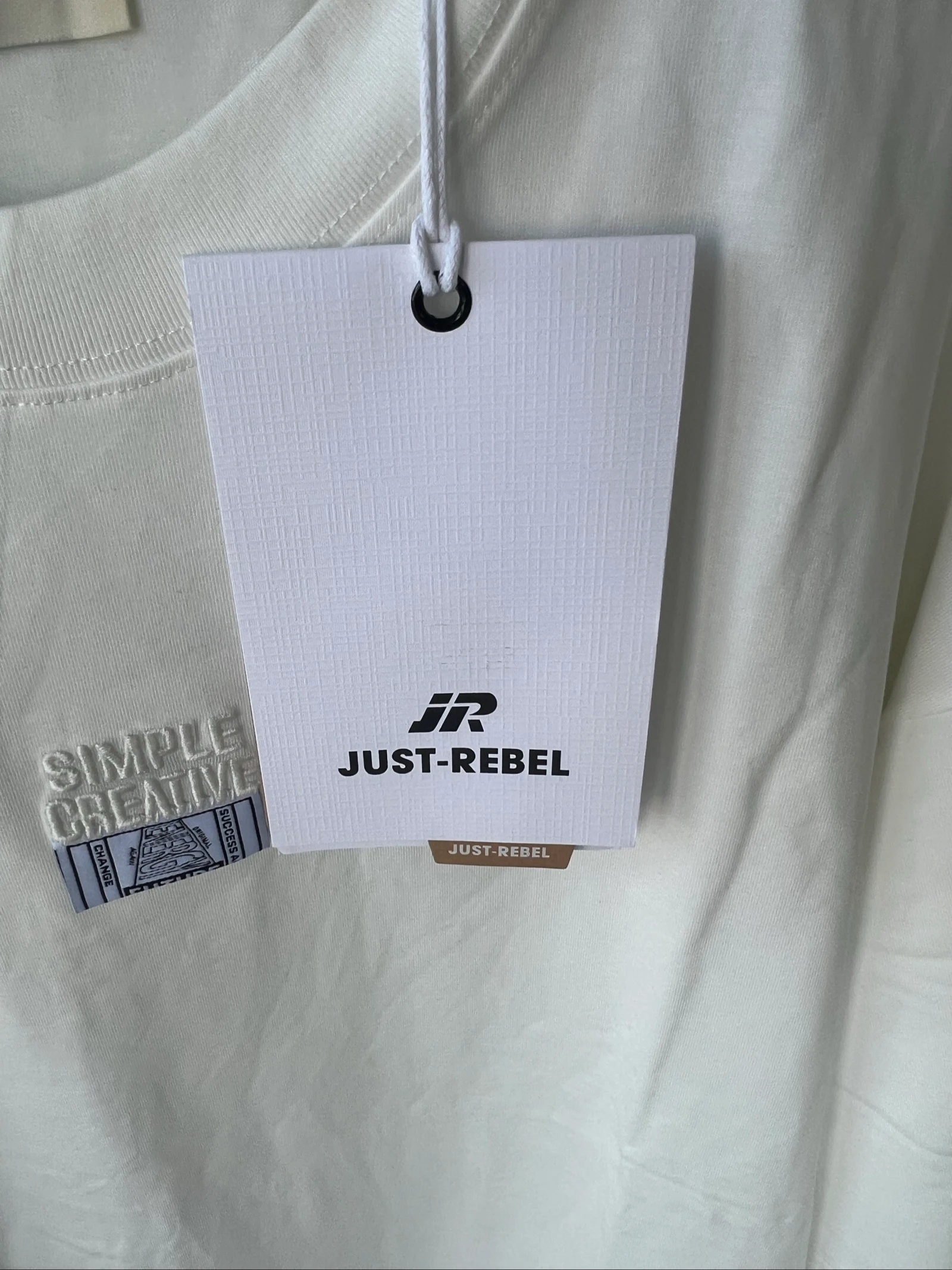 T-shirt Oversize Q Just-Rebel | Tamanho XL 🔥 – photo 3